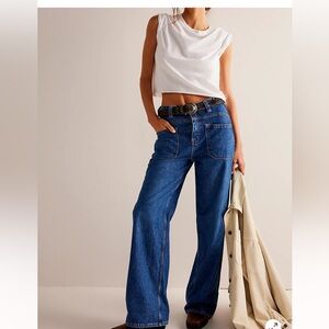 NWT We The Free People Palmer mid rise, relaxed, wide leg jean.  Size 29